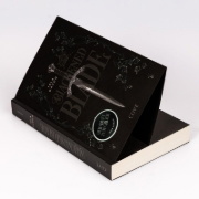 Buchcover und Innenansicht für das Buch: The Blackened Blade