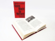 Buchcover und Innenansicht für das Buch: Keine Macht für Niemand. Pop und Politik in Deutschland