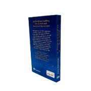 Buchcover und Innenansicht für das Buch: A New Visitor to The Cafe on the Edge of the World