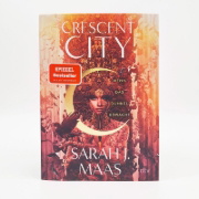 Buchcover und Innenansicht für das Buch: Crescent City - House of Earth and Blood