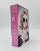 Buchcover und Innenansicht für das Buch: Pretty Savage - Süßer als Verrat