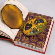 Buchcover und Innenansicht für das Buch: Harry Potter and the Philosopher's Stone
