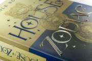 Buchcover und Innenansicht für das Buch: House of Zodiac - Kometenschauer