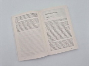 Buchcover und Innenansicht für das Buch: Un Animal Sauvage