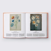 Buchcover und Innenansicht für das Buch: Flower: Exploring the World in Bloom