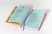 Buchcover und Innenansicht für das Buch: Anleitung zum Weinsaufen II - Essen fassen!
