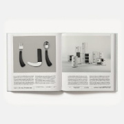 Buchcover und Innenansicht für das Buch: Woman Made