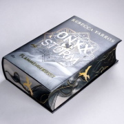 Buchcover und Innenansicht für das Buch: Onyx Storm (The Empyrean #3)