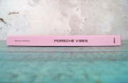 Buchcover und Innenansicht für das Buch: Porsche Vibes