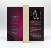 Buchcover und Innenansicht für das Buch: Crown of Midnight