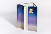 Buchcover und Innenansicht für das Buch: Auroras Reise ins Erwachen