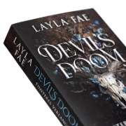 Buchcover und Innenansicht für das Buch: Devil's Doom