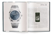 Buchcover und Innenansicht für das Buch: 100 Iconic Watches