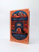 Buchcover und Innenansicht für das Buch: Agnes Aubert's Mystical Cat Shelter
