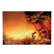 Buchcover und Innenansicht für das Buch: Percy Jackson and the Olympians - The Sea of Monsters