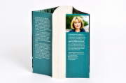 Buchcover und Innenansicht für das Buch: Dunkles Wasser
