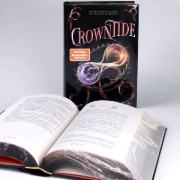 Buchcover und Innenansicht für das Buch: Crowntide