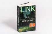 Buchcover und Innenansicht für das Buch: Die Betrogene
