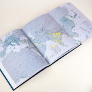 Buchcover und Innenansicht für das Buch: Atlas of the Invisible. Maps and Graphics That Will Change How You See the World