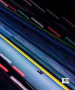 Buchcover und Innenansicht für das Buch: The Grand Prix: 75 Years of Formula One Racing