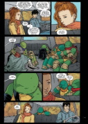 Buchcover und Innenansicht für das Buch: Teenage Mutant Ninja Turtles IDW Collection 04