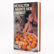 Buchcover und Innenansicht für das Buch: Çocuklu¿un So¿uk Geceleri