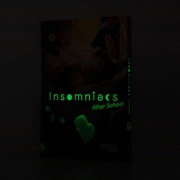 Buchcover und Innenansicht für das Buch: Kimi wa Houkago Insomnia