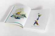 Buchcover und Innenansicht für das Buch: Yoga- und Wellness-Hühner