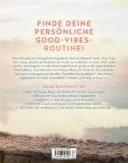 Buchcover und Innenansicht für das Buch: Good Vibes Yoga