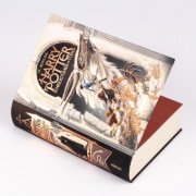 Buchcover und Innenansicht für das Buch: Harry Potter and the Deathly Hallows