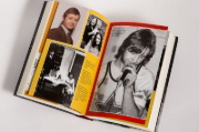 Buchcover und Innenansicht für das Buch: Confess