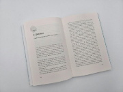 Buchcover und Innenansicht für das Buch: Leichtes Herz und schwere Beine
