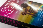 Buchcover und Innenansicht für das Buch: Guilty Pleasure
