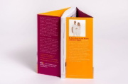 Buchcover und Innenansicht für das Buch: FaYo Das Faszien-Yoga