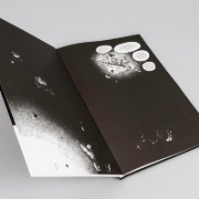 Buchcover und Innenansicht für das Buch: Idees Noires