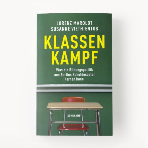 Buchcover und Innenansicht für das Buch: Klassenkampf