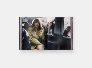 Buchcover und Innenansicht für das Buch: Rihanna