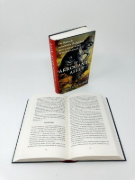 Buchcover und Innenansicht für das Buch: The Arrogant Ape: The Myth of Human Exceptionalism and Why It Matters