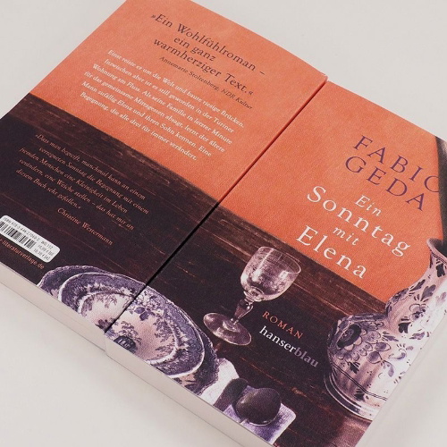 Buchcover und Innenansicht für das Buch: Una Domenica