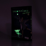 Buchcover und Innenansicht für das Buch: Kimi wa Houkago Insomnia