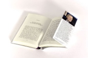 Buchcover und Innenansicht für das Buch: Menschlichkeit in digitalen Zeiten