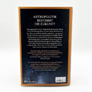 Buchcover und Innenansicht für das Buch: Die Geografie der Zukunft