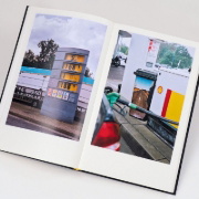 Buchcover und Innenansicht für das Buch: Die Raststätte