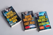 Buchcover und Innenansicht für das Buch: The Fix (Memory Man 3)