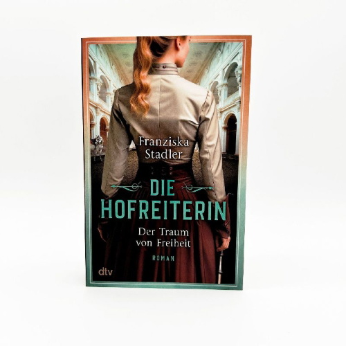 Buchcover und Innenansicht für das Buch: Die Hofreiterin - Der Traum von Freiheit