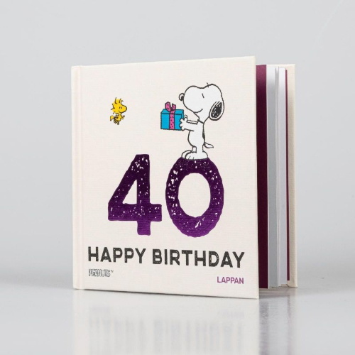 Buchcover und Innenansicht für das Buch: Peanuts Geschenkbuch: Happy Birthday zum 40. Geburtstag