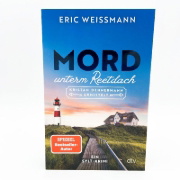 Buchcover und Innenansicht für das Buch: Mord unterm Reetdach