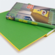 Buchcover und Innenansicht für das Buch: Wohnen