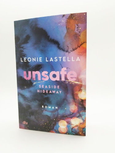 Buchcover und Innenansicht für das Buch: Seaside Hideaway - Unsafe