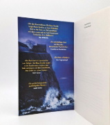 Buchcover und Innenansicht für das Buch: The Blue Hour